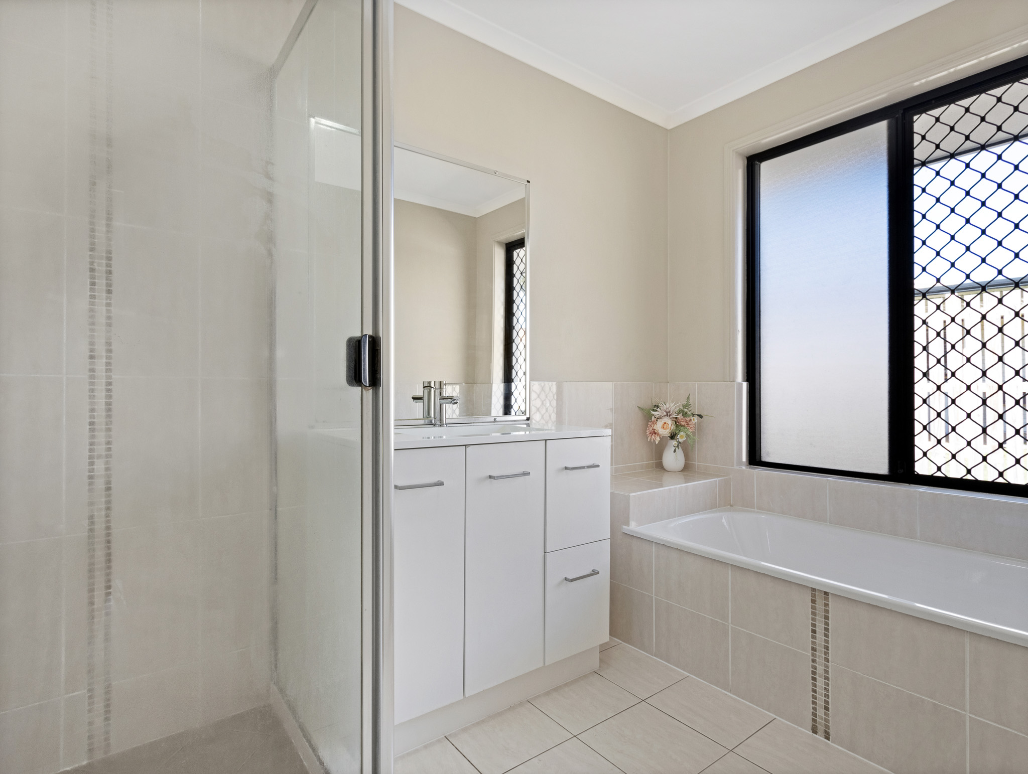 36 Saint Joseph Drive, URRAWEEN, QLD 4655 AUS