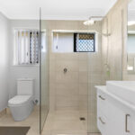 9 Crescent Street, URANGAN, QLD 4655 AUS