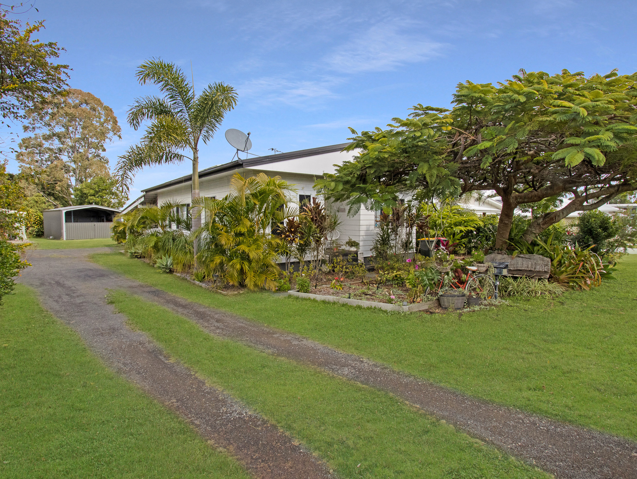 18 Brighton Street, POINT VERNON, QLD 4655 AUS