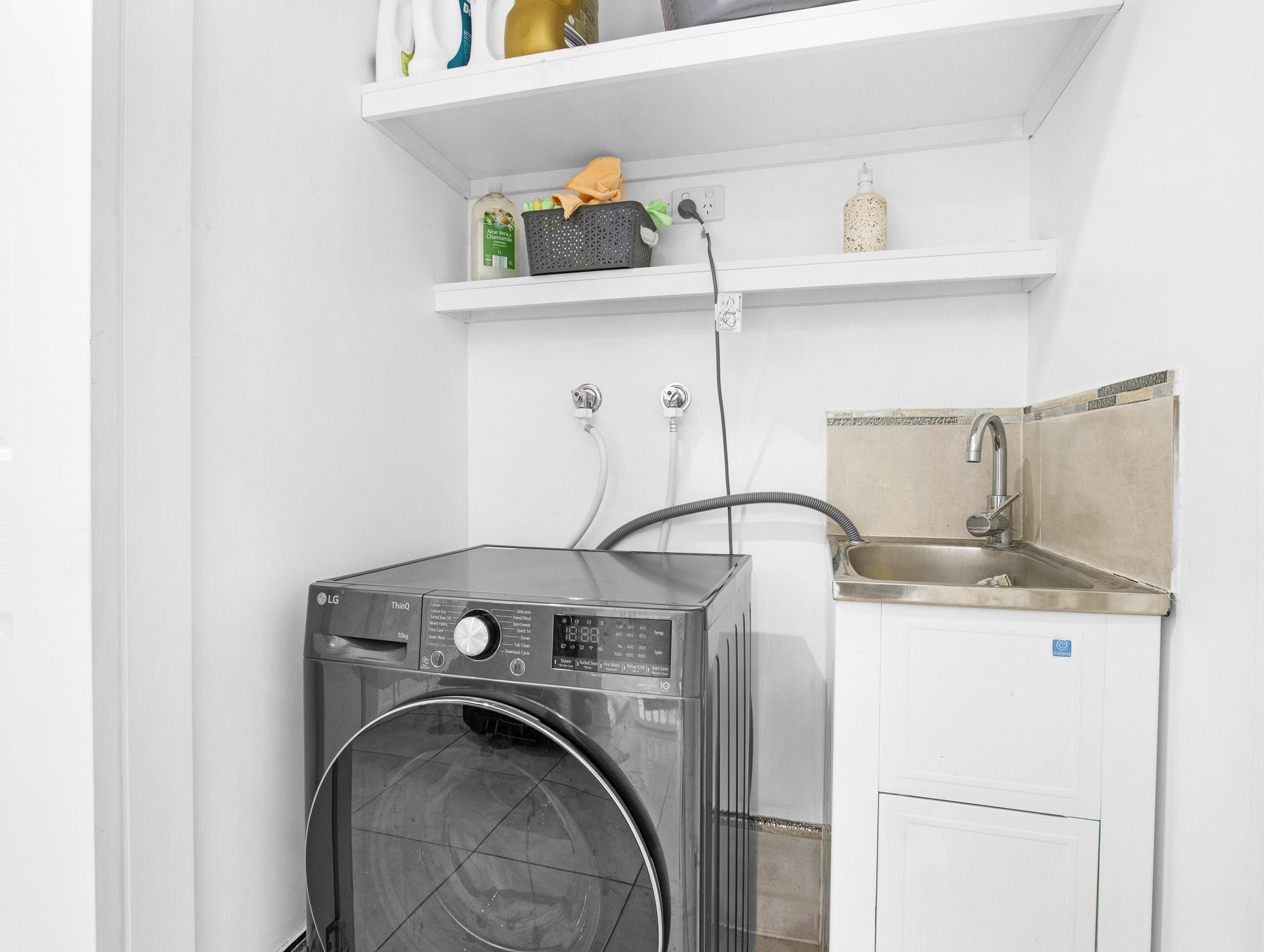 18 Brighton Street, POINT VERNON, QLD 4655 AUS