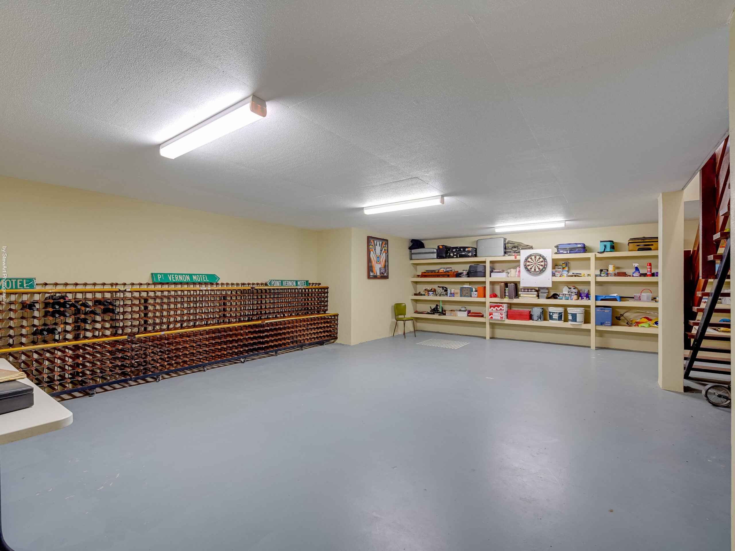 189 Esplanade, POINT VERNON, QLD 4655 AUS