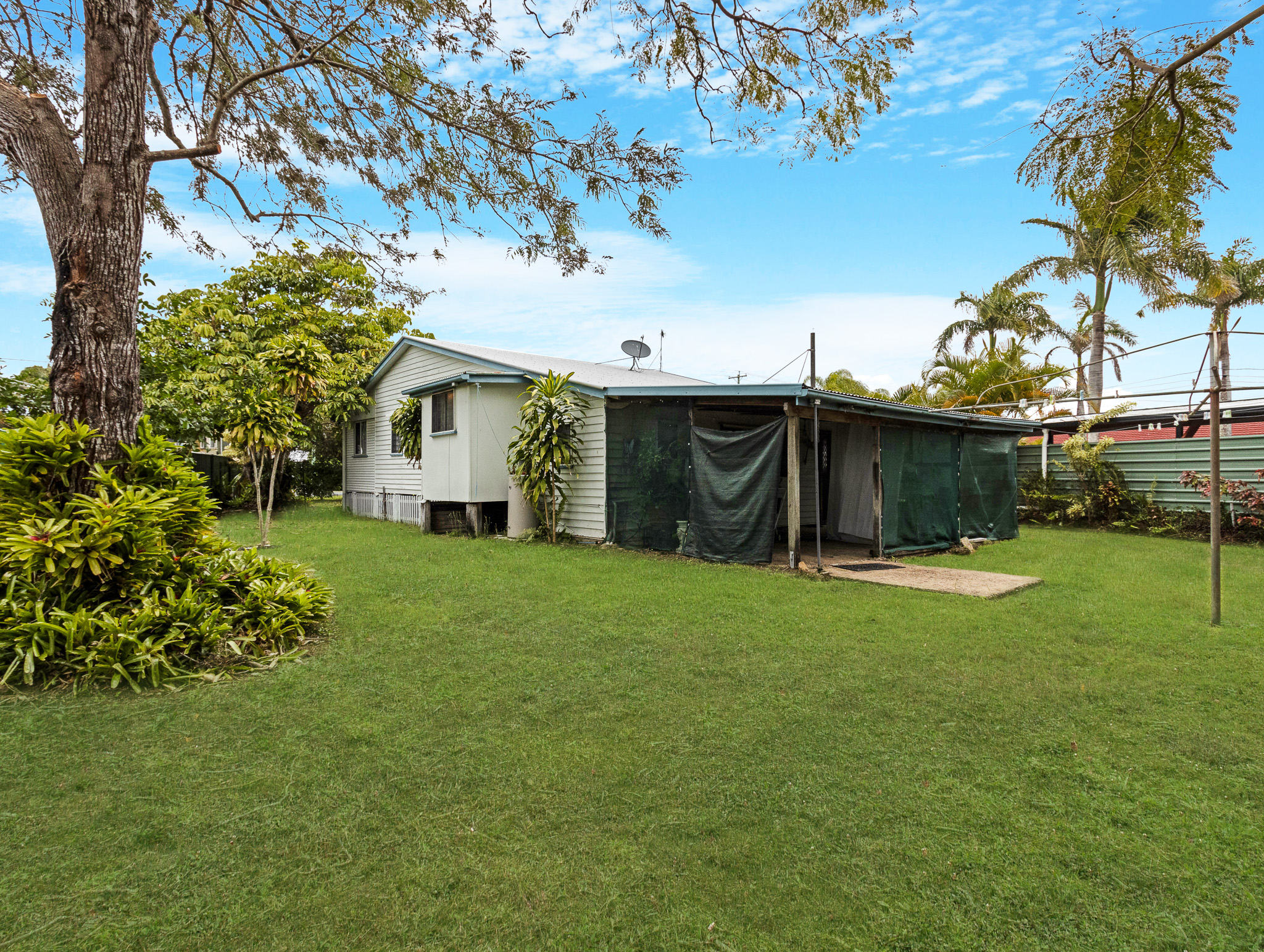 96 Cypress Street, TORQUAY, QLD 4655 AUS