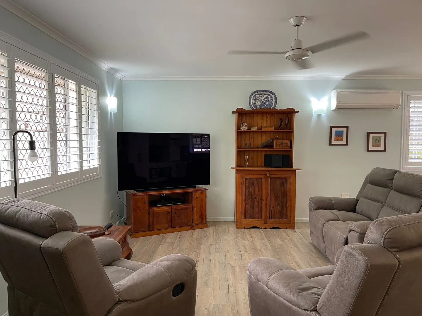 64 Helsham Street, POINT VERNON, QLD 4655 AUS