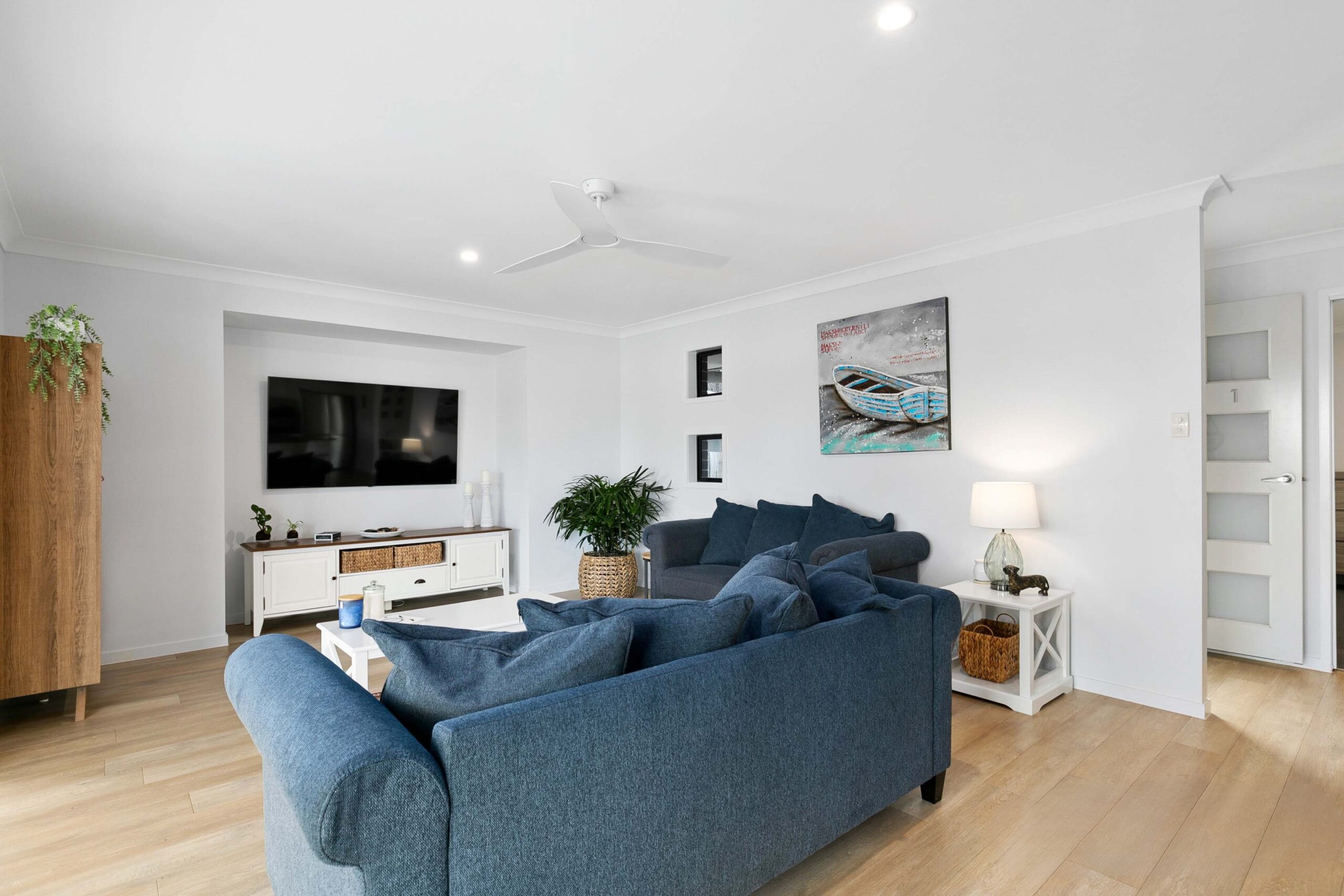 1/134 Exeter Street, TORQUAY, QLD 4655 AUS