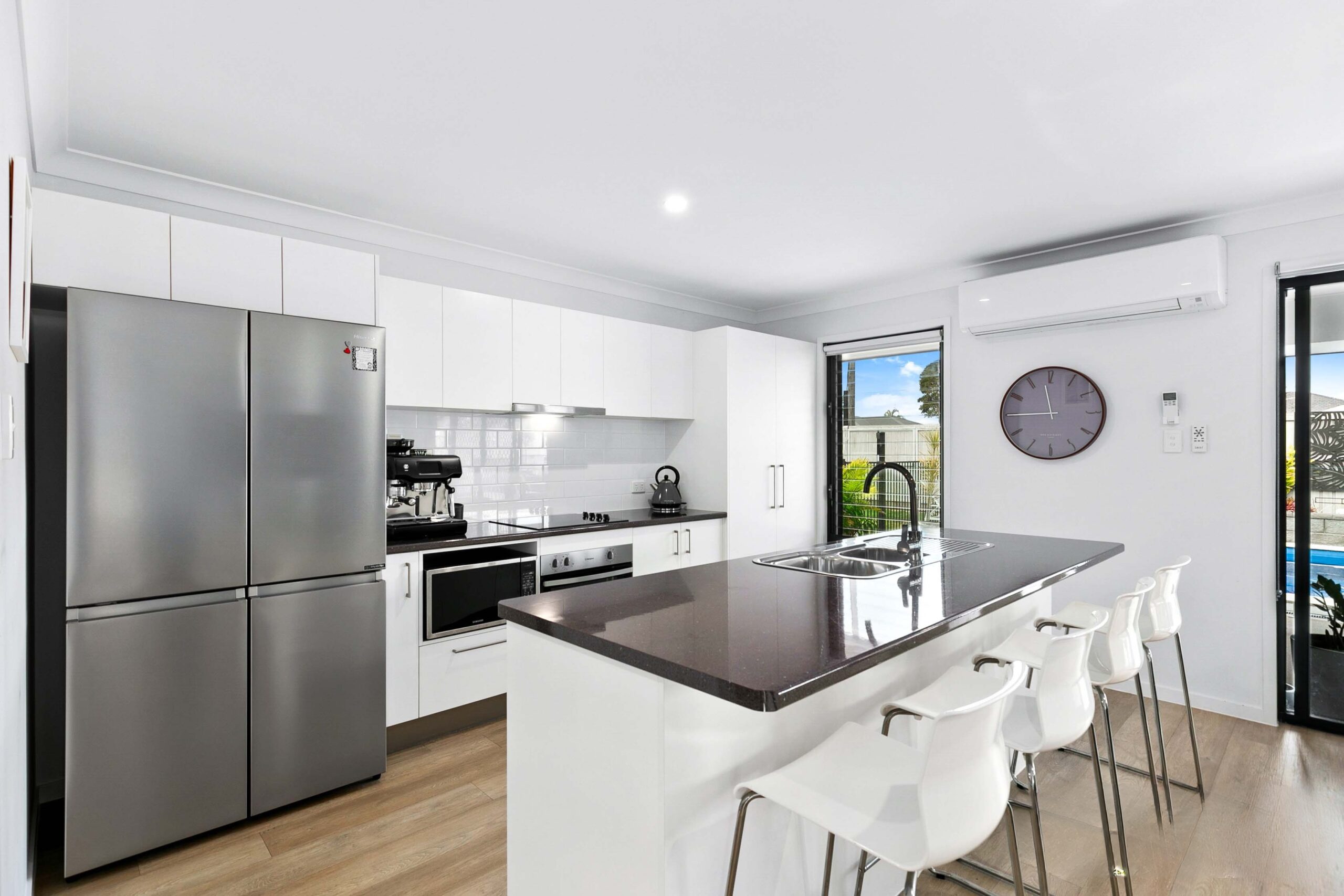 1/134 Exeter Street, TORQUAY, QLD 4655 AUS