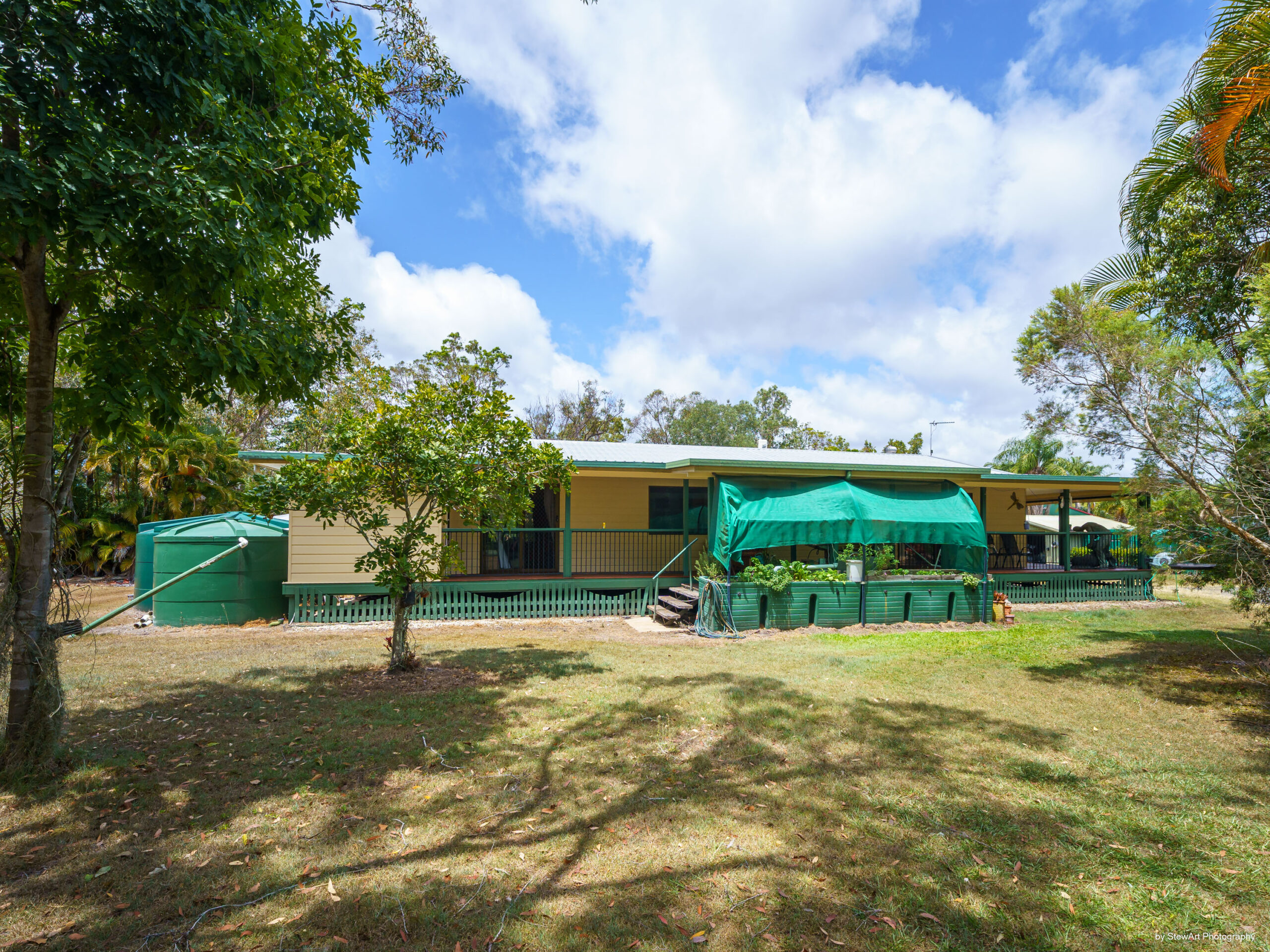 33 Shore Road West, BOORAL, QLD 4655 AUS