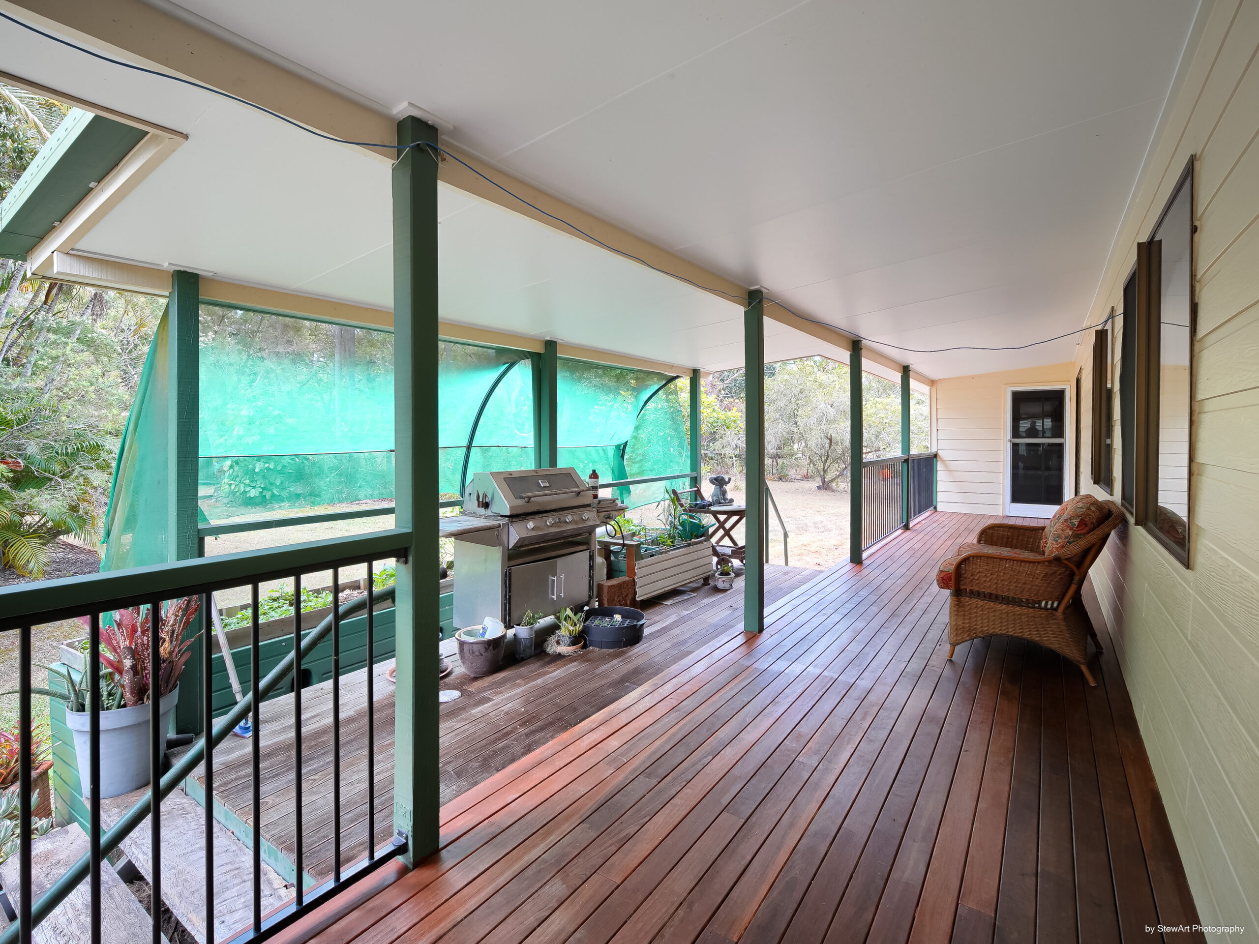 33 Shore Road West, BOORAL, QLD 4655 AUS