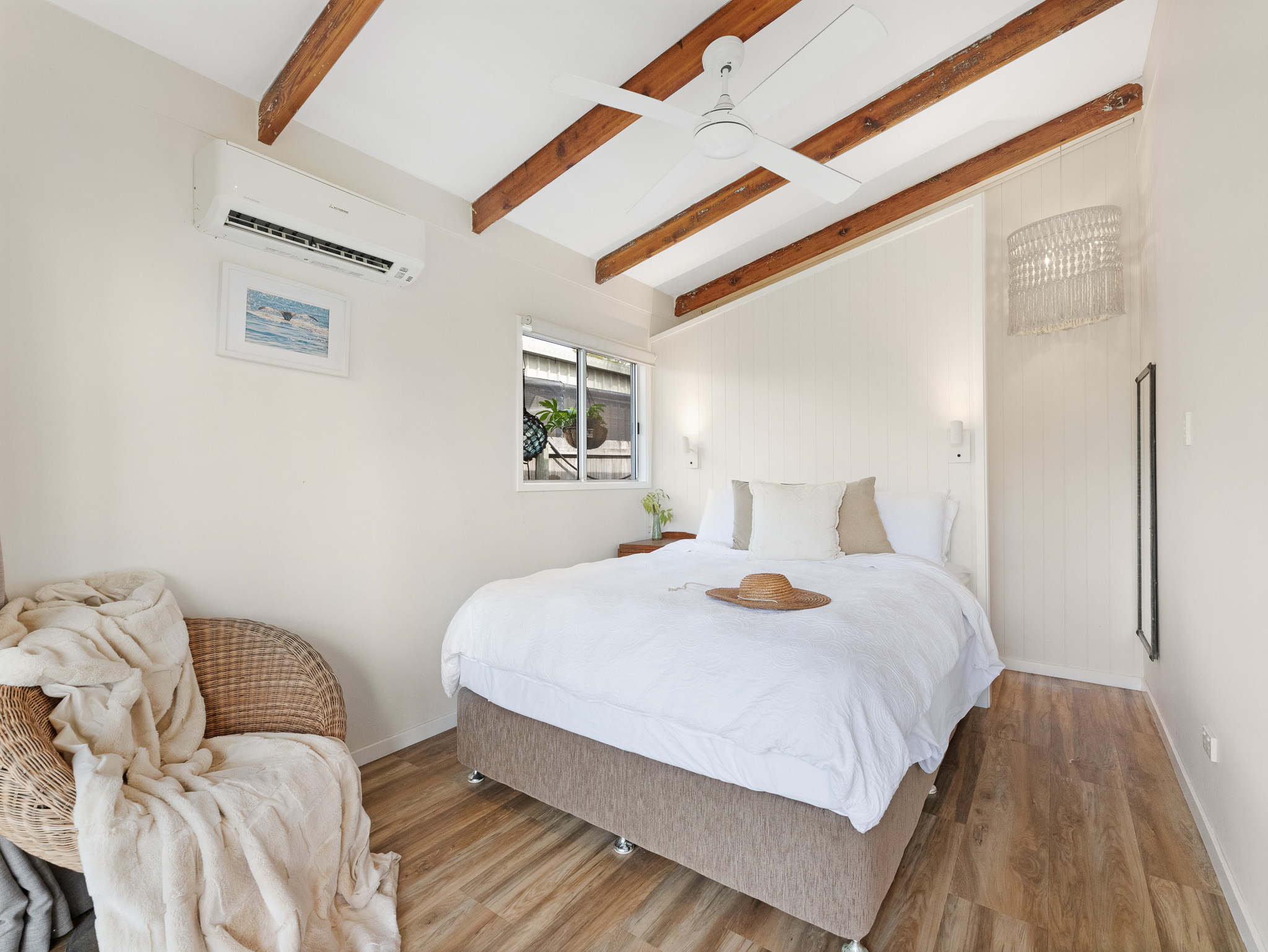 6 Bruce Street, TORQUAY, QLD 4655 AUS