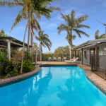 6 Bruce Street, TORQUAY, QLD 4655 AUS