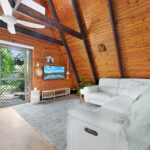 6 Bruce Street, TORQUAY, QLD 4655 AUS