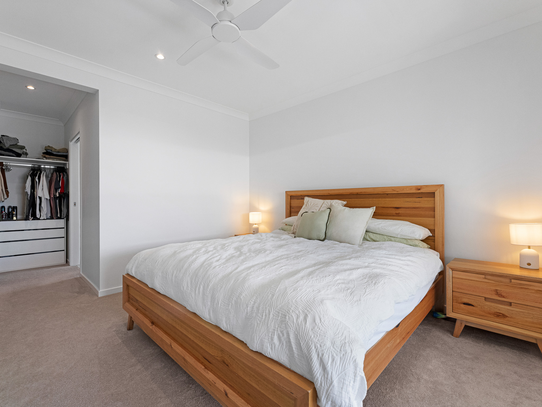 33 Jannik Terrace, PIALBA, QLD 4655 AUS