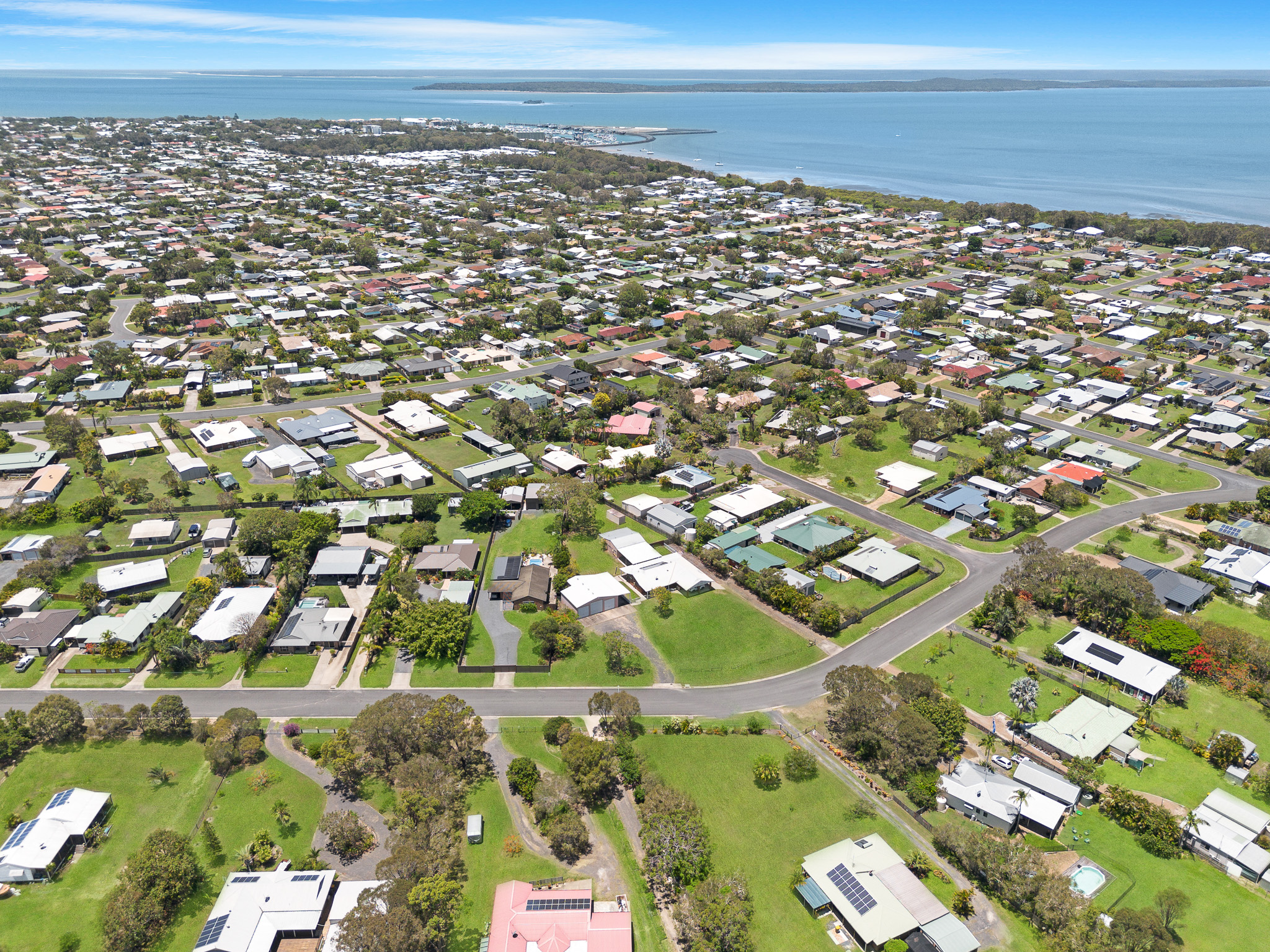 40-46 Ladbroke Cresent, URANGAN, QLD 4655 AUS