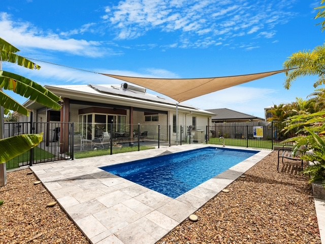 19 Tina Drive, URANGAN, QLD 4655 AUS