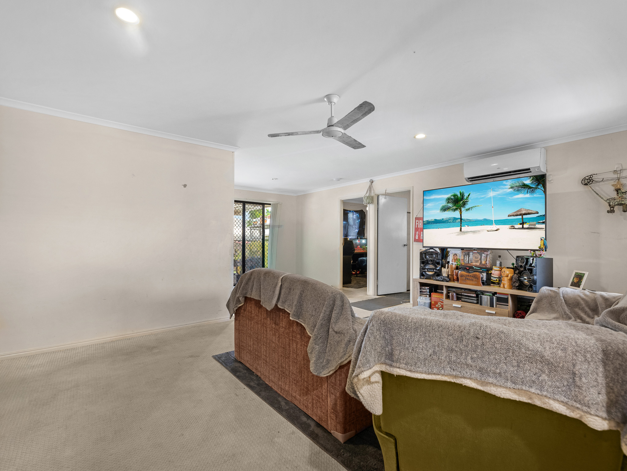 9 Grey Gum Court, URRAWEEN, QLD 4655 AUS