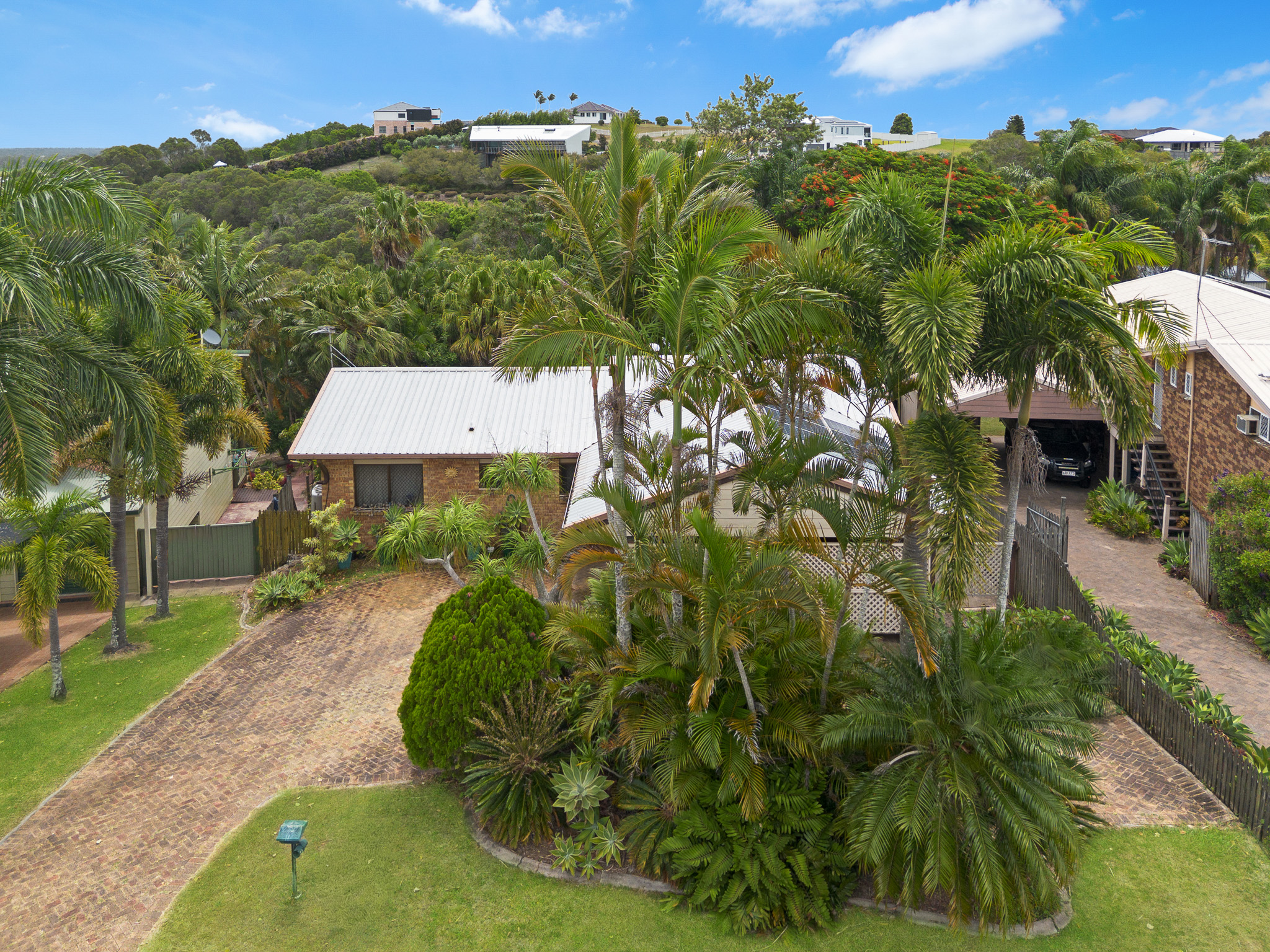 11 Awinya Court, URRAWEEN, QLD 4655 AUS