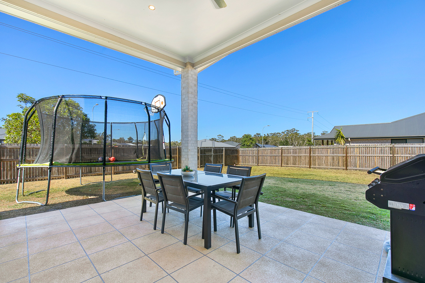 3 Serene Way, WONDUNNA, QLD 4655 AUS