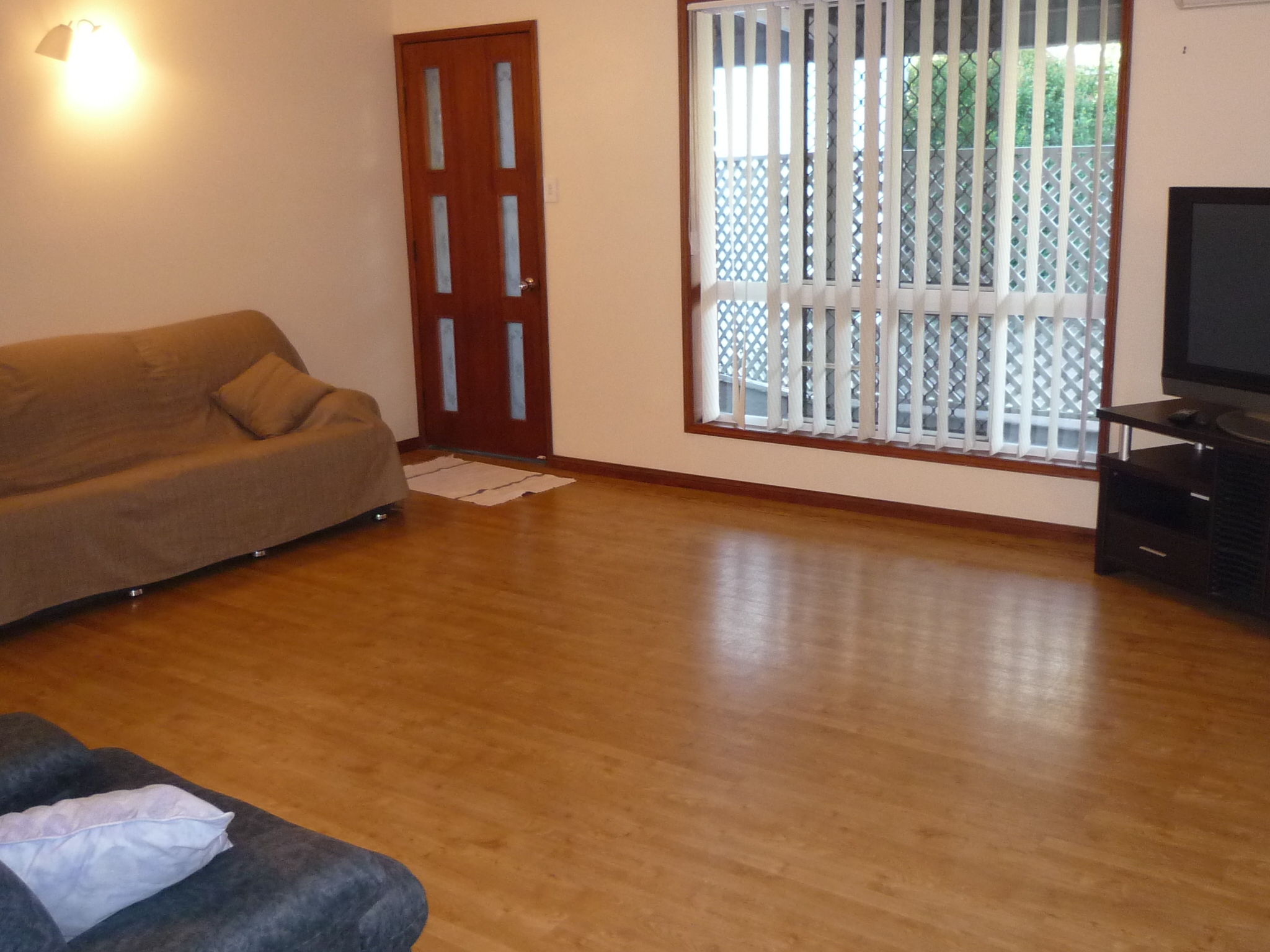 17 William Street, URANGAN, QLD 4655 AUS