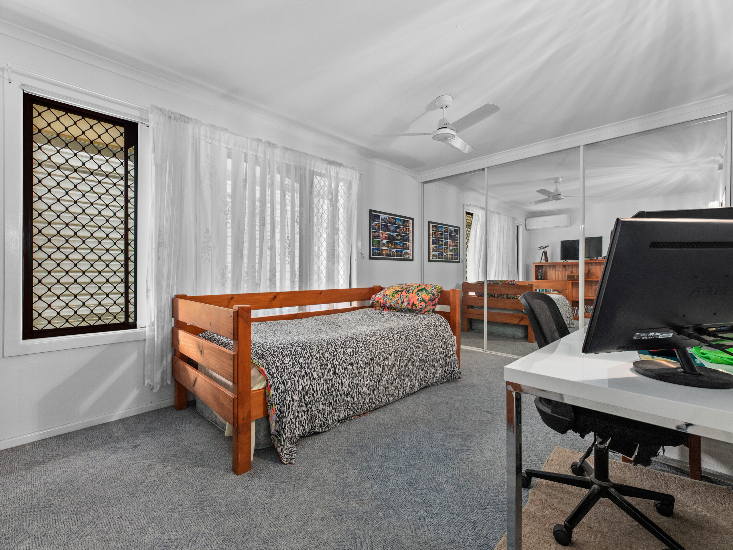 8/373 Esplanade, SCARNESS, QLD 4655 AUS