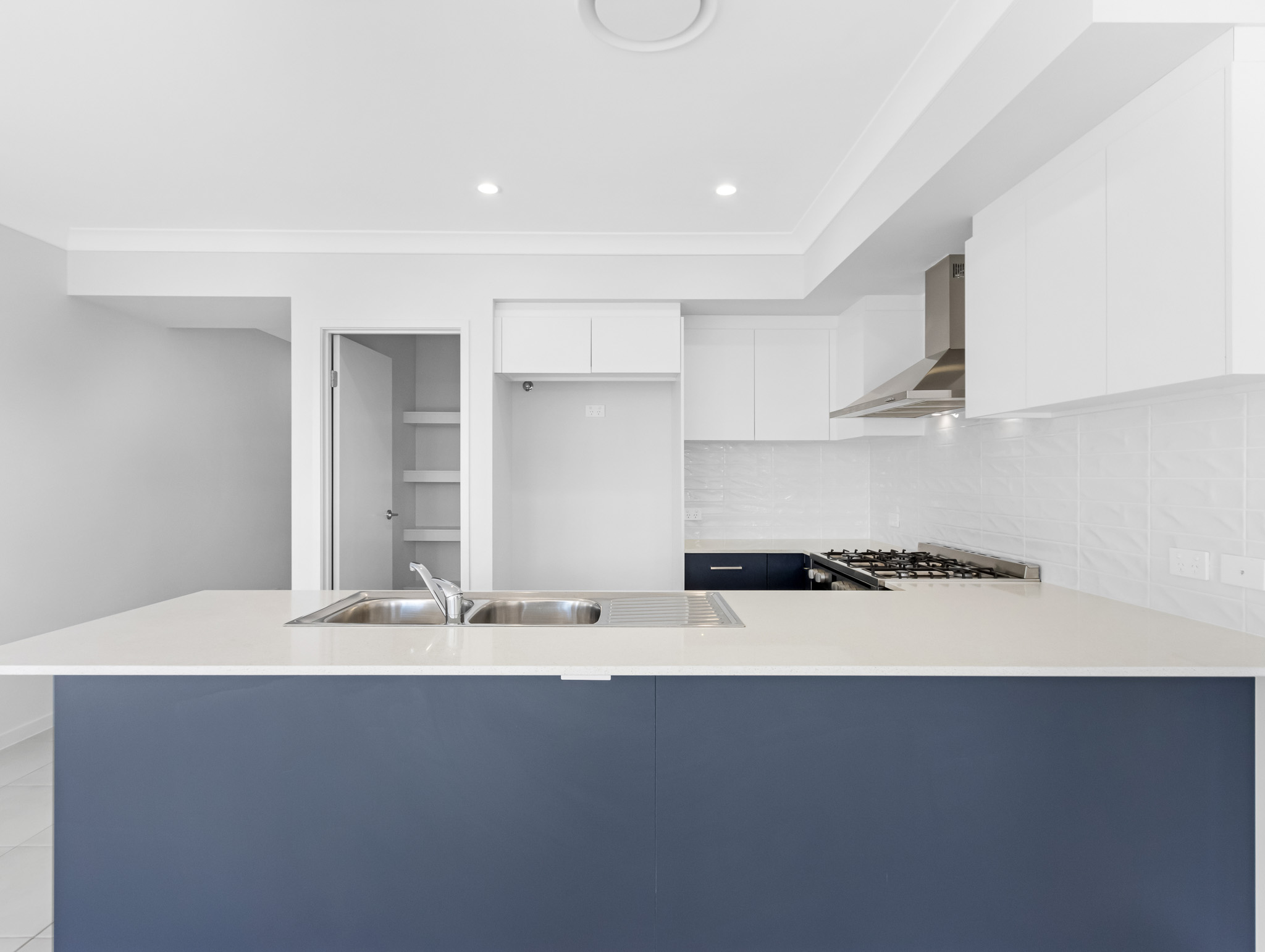 69 Jannik Terrace, PIALBA, QLD 4655 AUS