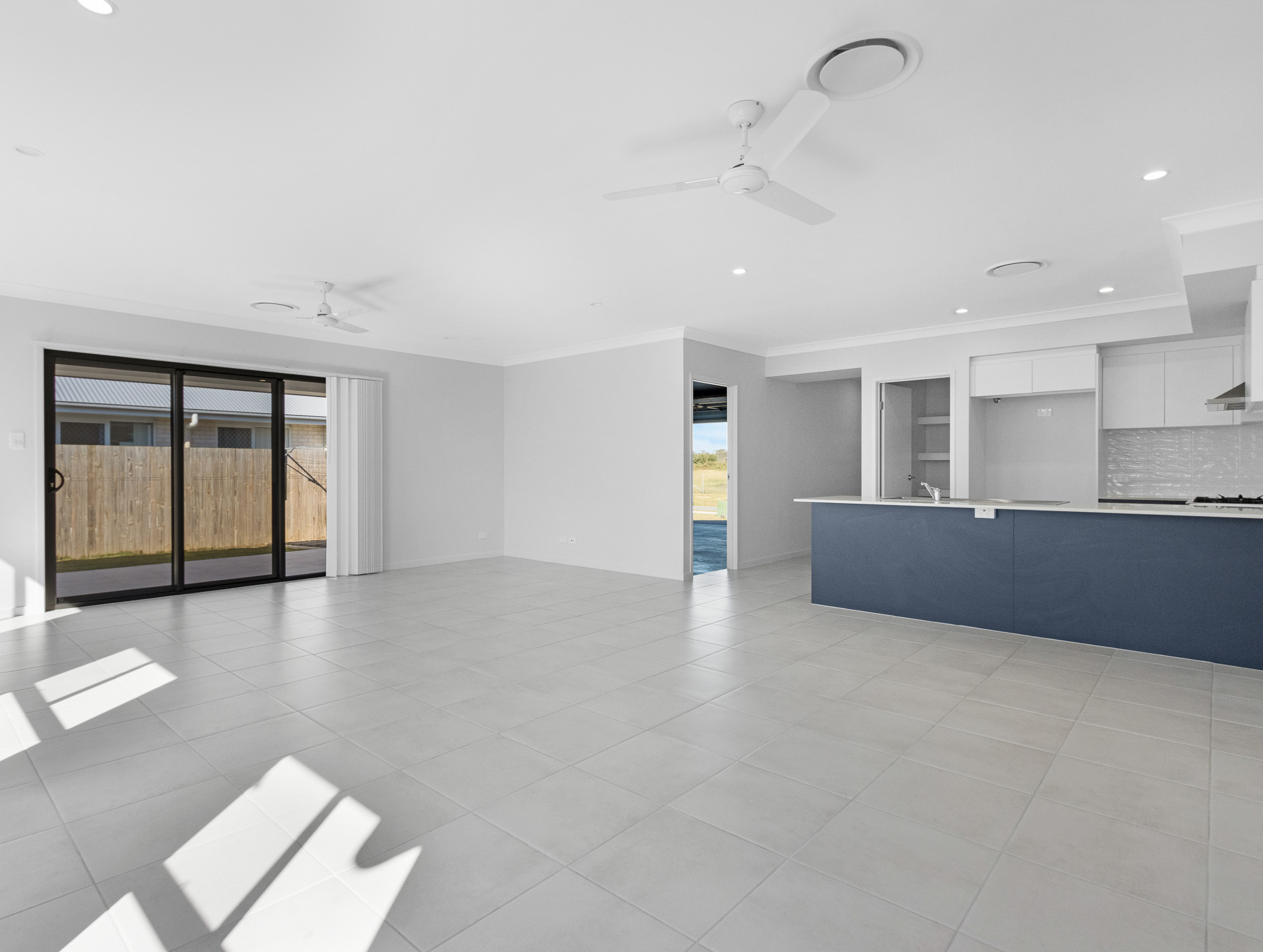 69 Jannik Terrace, PIALBA, QLD 4655 AUS