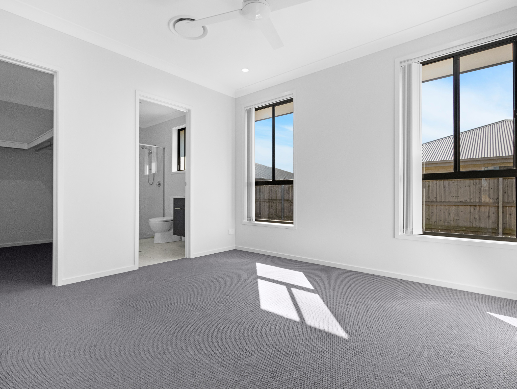 69 Jannik Terrace, PIALBA, QLD 4655 AUS