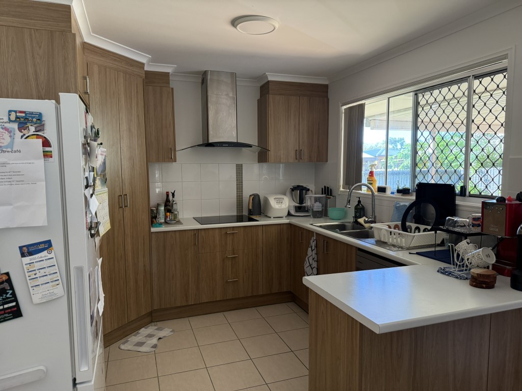 25 Picadilly Circuit, URRAWEEN, QLD 4655 AUS