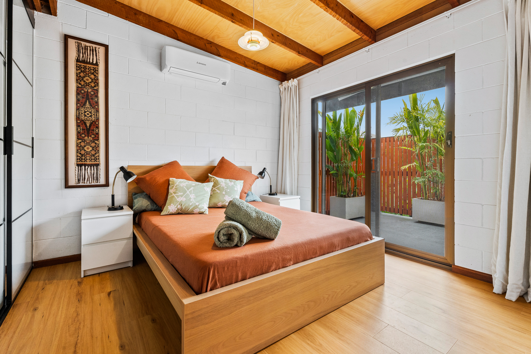 28 Prince Street, URANGAN, QLD 4655 AUS