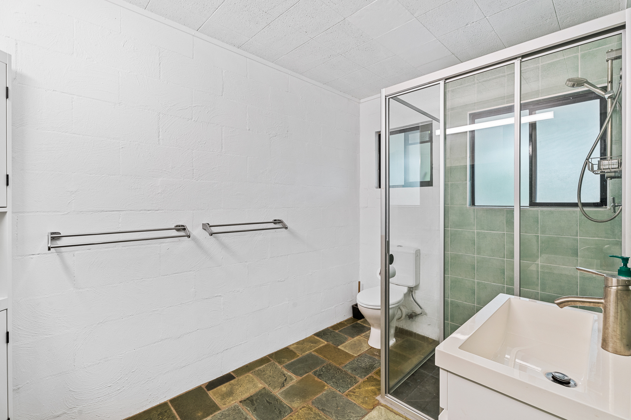 28 Prince Street, URANGAN, QLD 4655 AUS