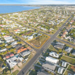 51 Wattle Street, POINT VERNON, QLD 4655 AUS