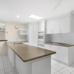 4 Palmwood Drive, DUNDOWRAN BEACH, QLD 4655 AUS