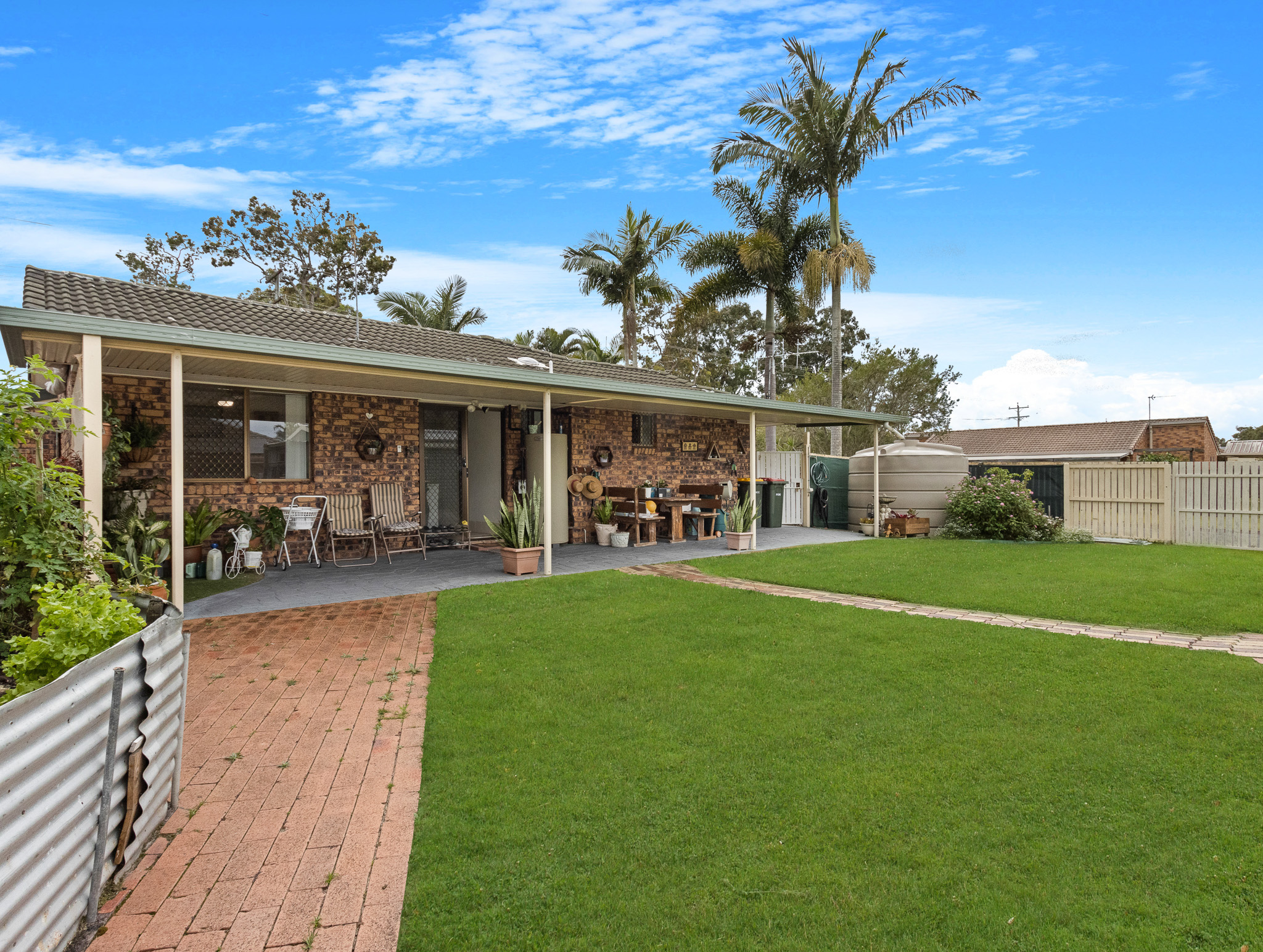 24 Goodwin Avenue, POINT VERNON, QLD 4655 AUS
