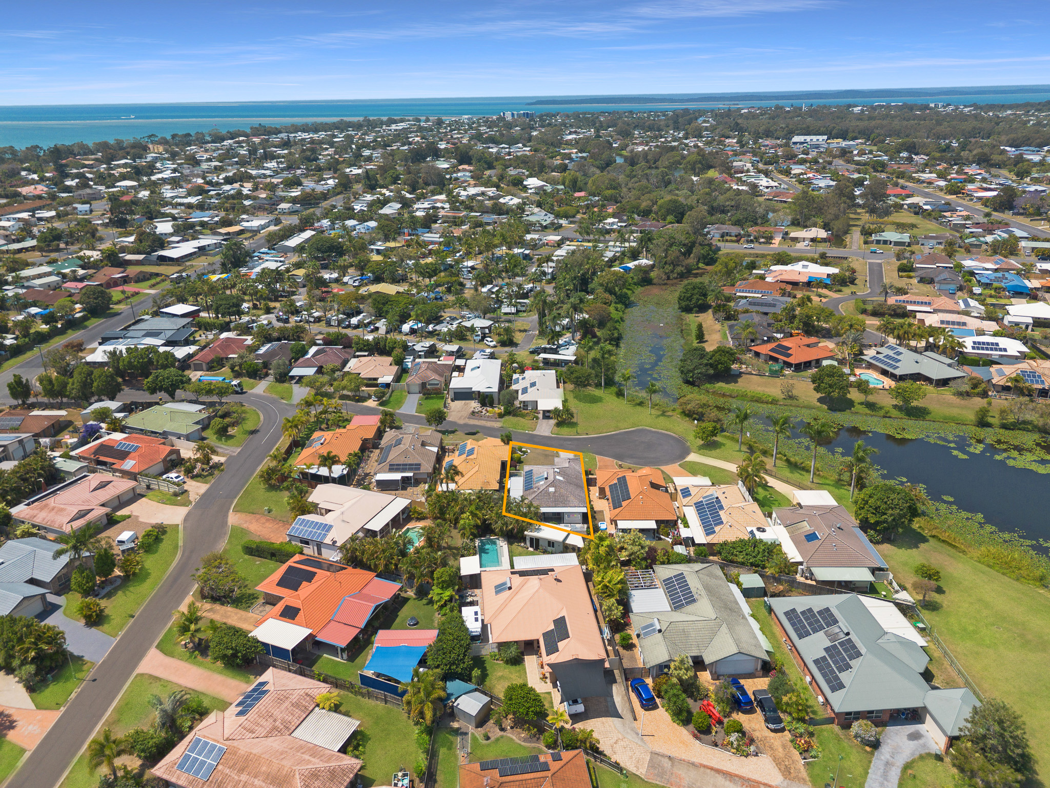 7 Brooke Court, TORQUAY, QLD 4655 AUS