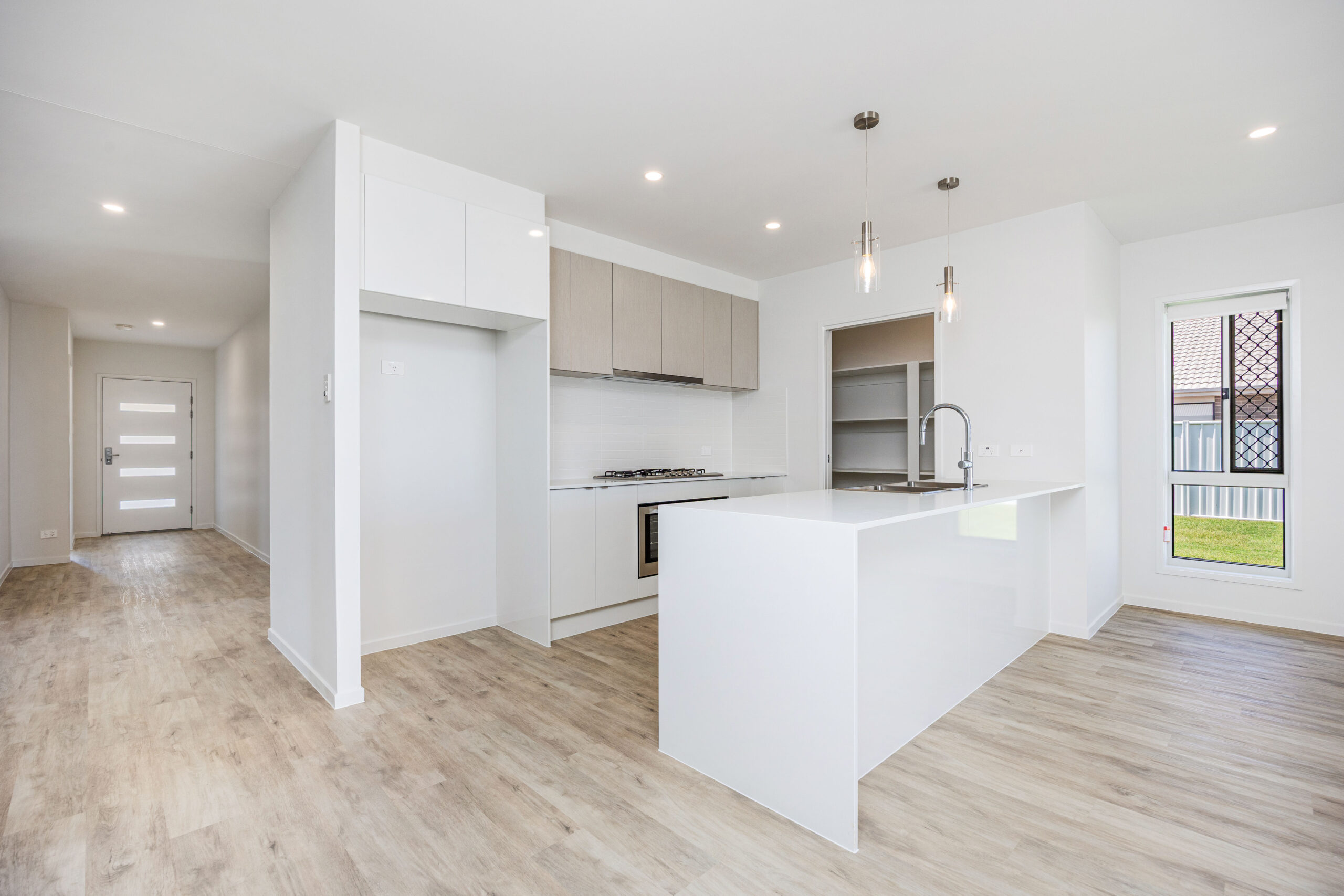 18 Katherine Way, NIKENBAH, QLD 4655 AUS