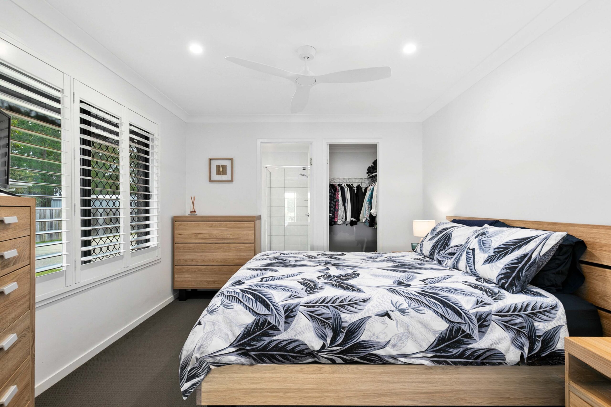 1/134 Exeter Street, TORQUAY, QLD 4655 AUS