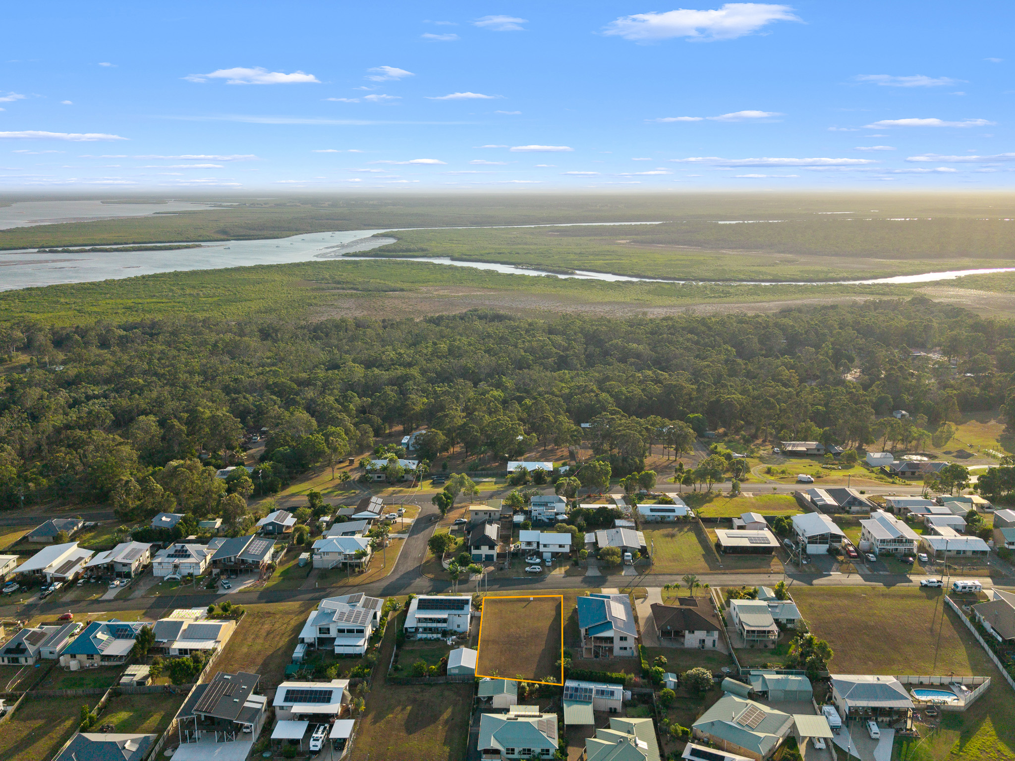 38 Curlew Terrace, RIVER HEADS, QLD 4655 AUS