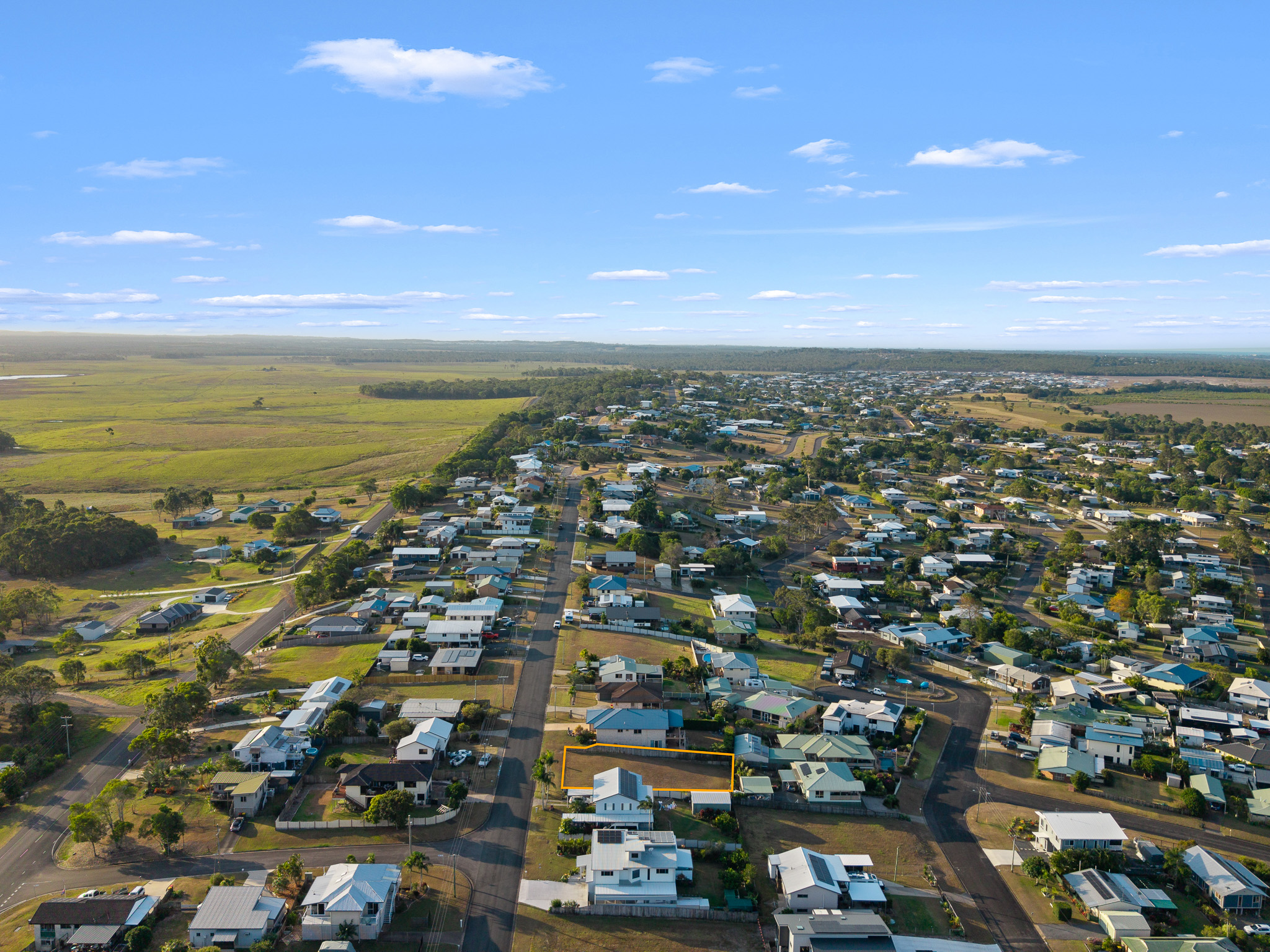 38 Curlew Terrace, RIVER HEADS, QLD 4655 AUS