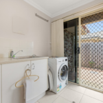 9 Glengarry Court, KAWUNGAN, QLD 4655 AUS