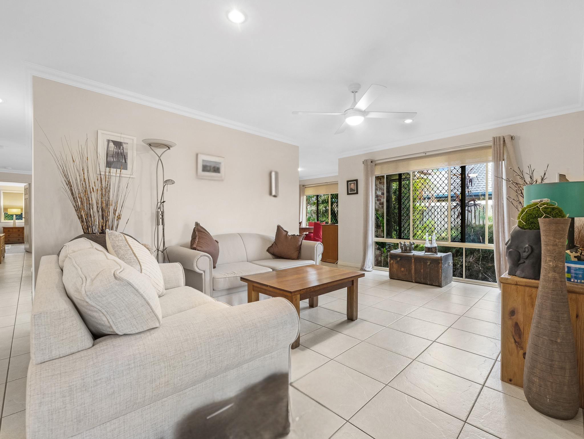 9 Glengarry Court, KAWUNGAN, QLD 4655 AUS