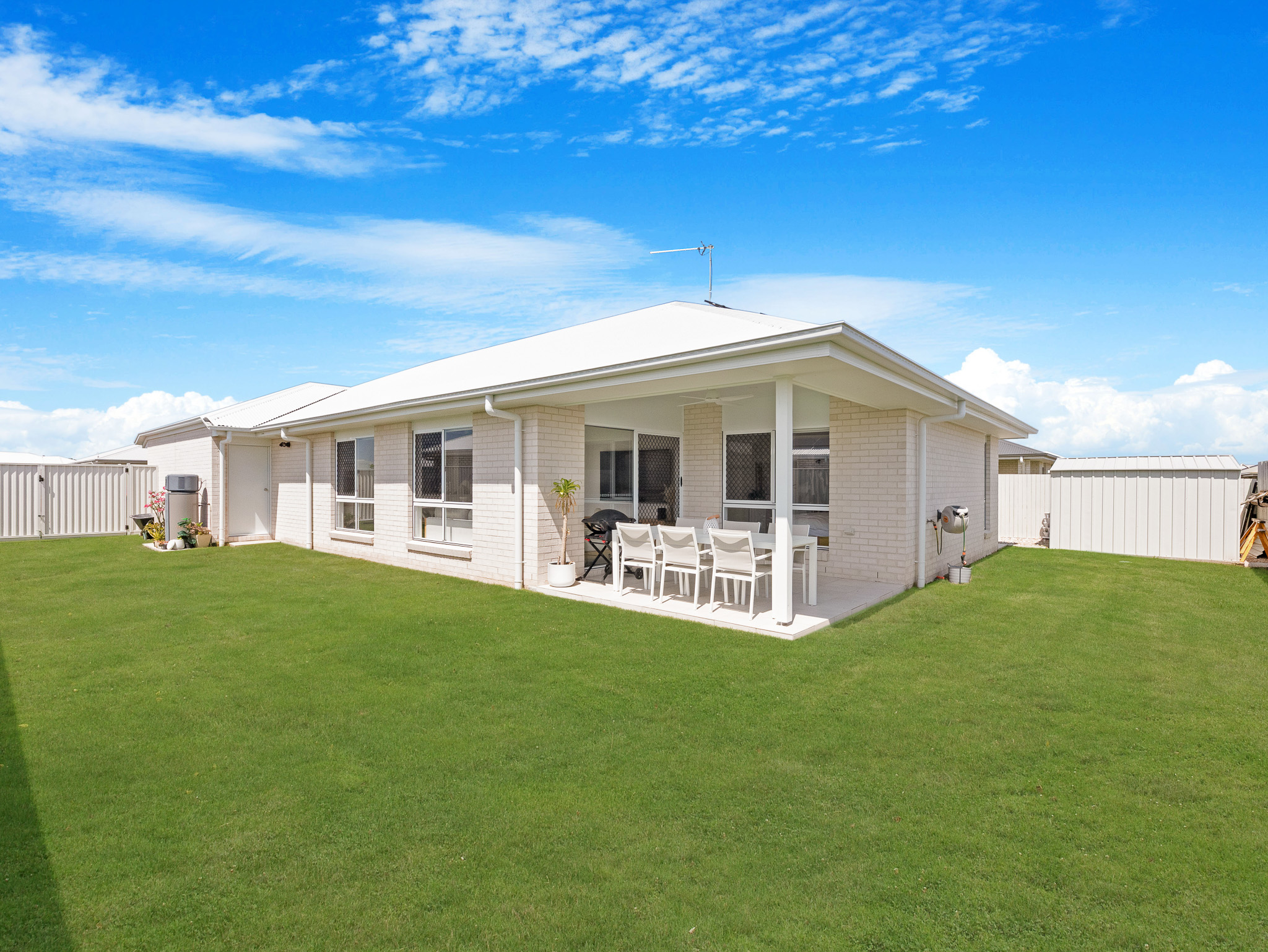 33 Jannik Terrace, PIALBA, QLD 4655 AUS