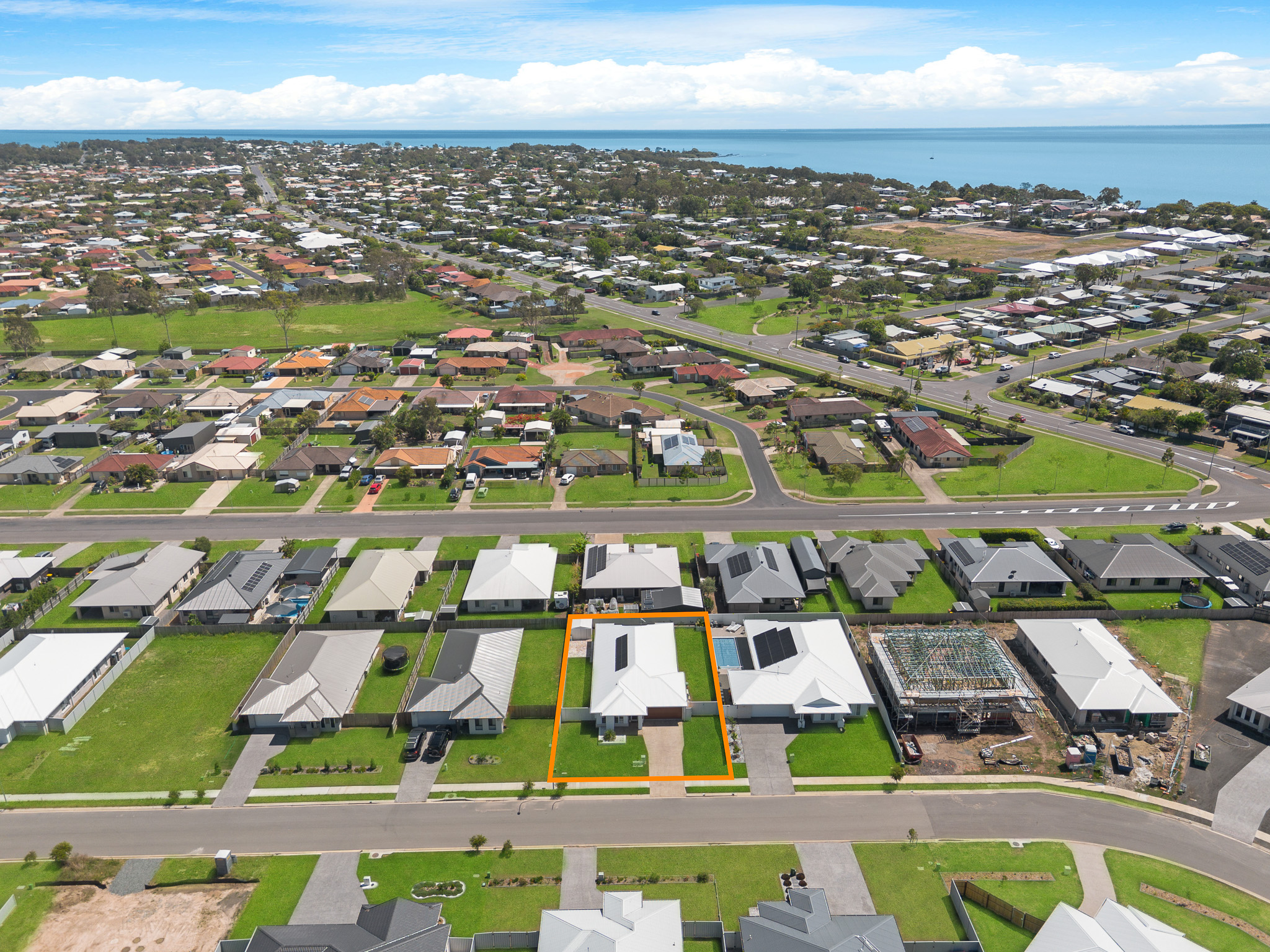 33 Jannik Terrace, PIALBA, QLD 4655 AUS