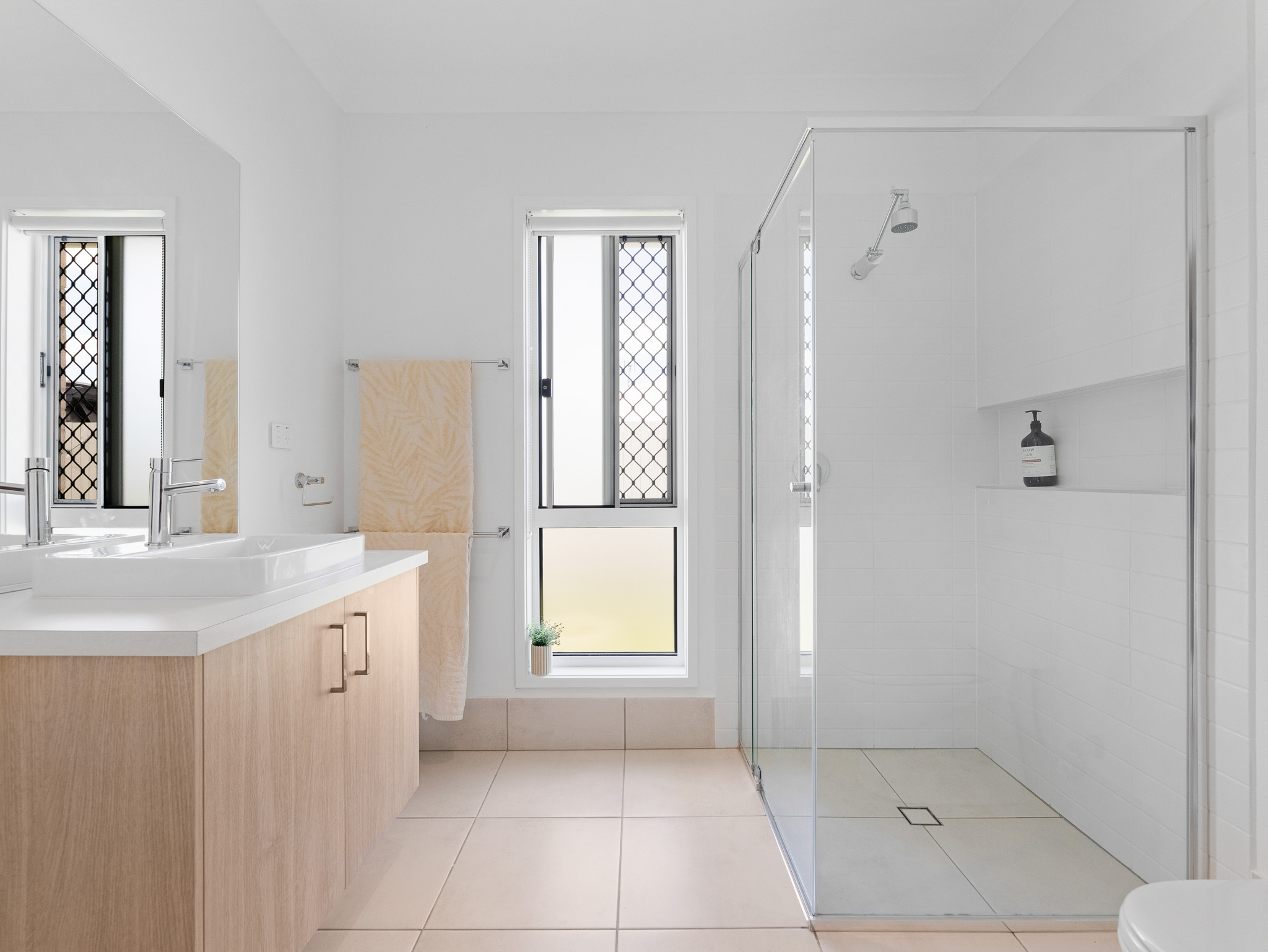 33 Jannik Terrace, PIALBA, QLD 4655 AUS