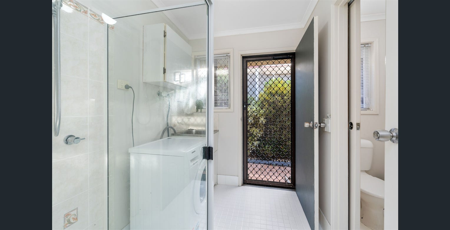 60 Dover Street, PIALBA, QLD 4655 AUS