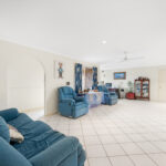 9 Magpie Court, ELI WATERS, QLD 4655 AUS