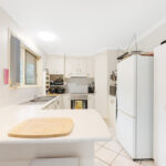 9 Magpie Court, ELI WATERS, QLD 4655 AUS