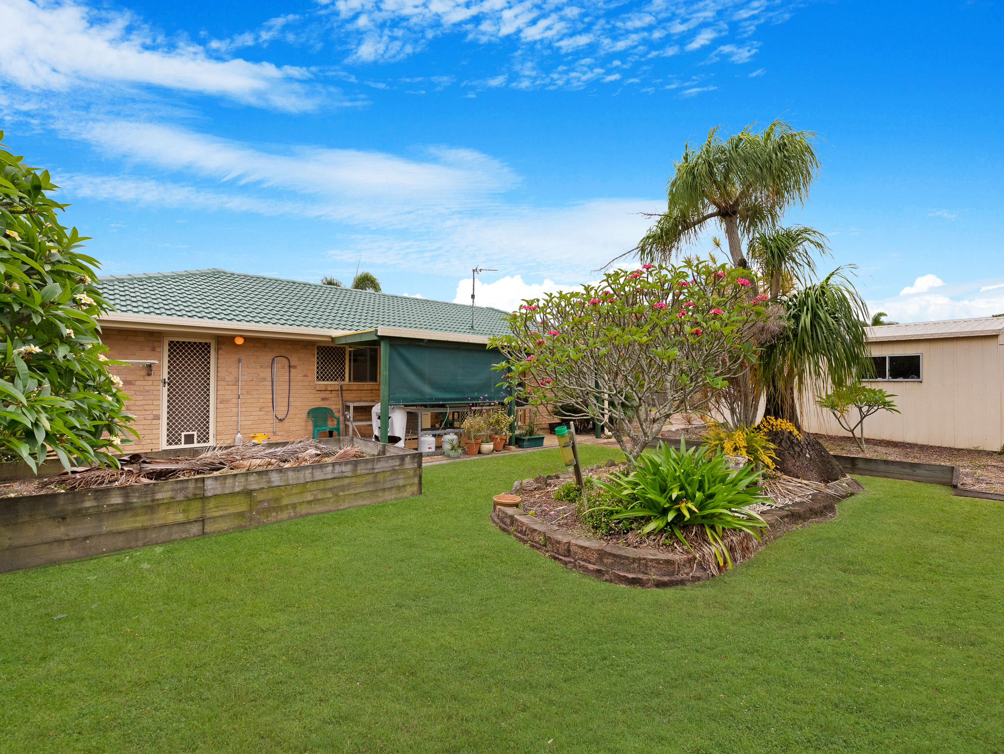 9 Magpie Court, ELI WATERS, QLD 4655 AUS