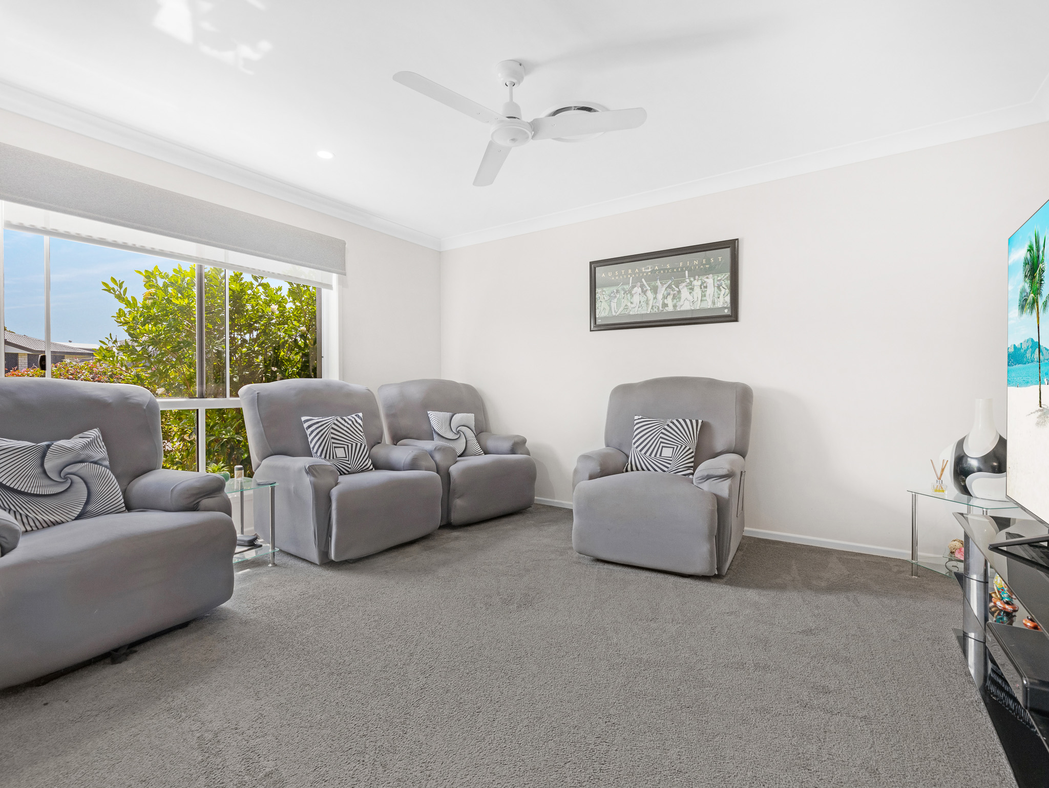 48 Windjammer Circuit, RIVER HEADS, QLD 4655 AUS