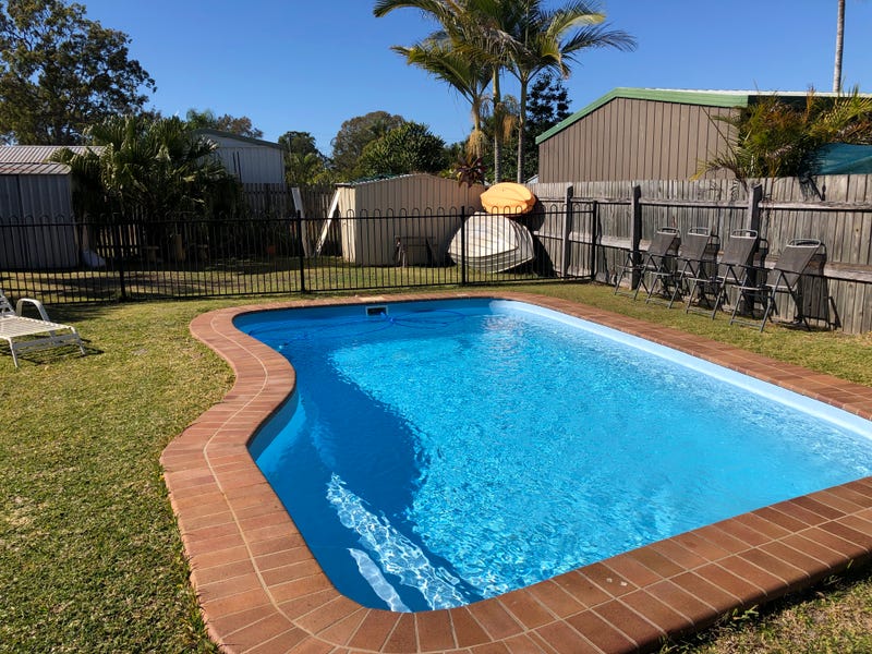 22 Acacia Street, POINT VERNON, QLD 4655 AUS