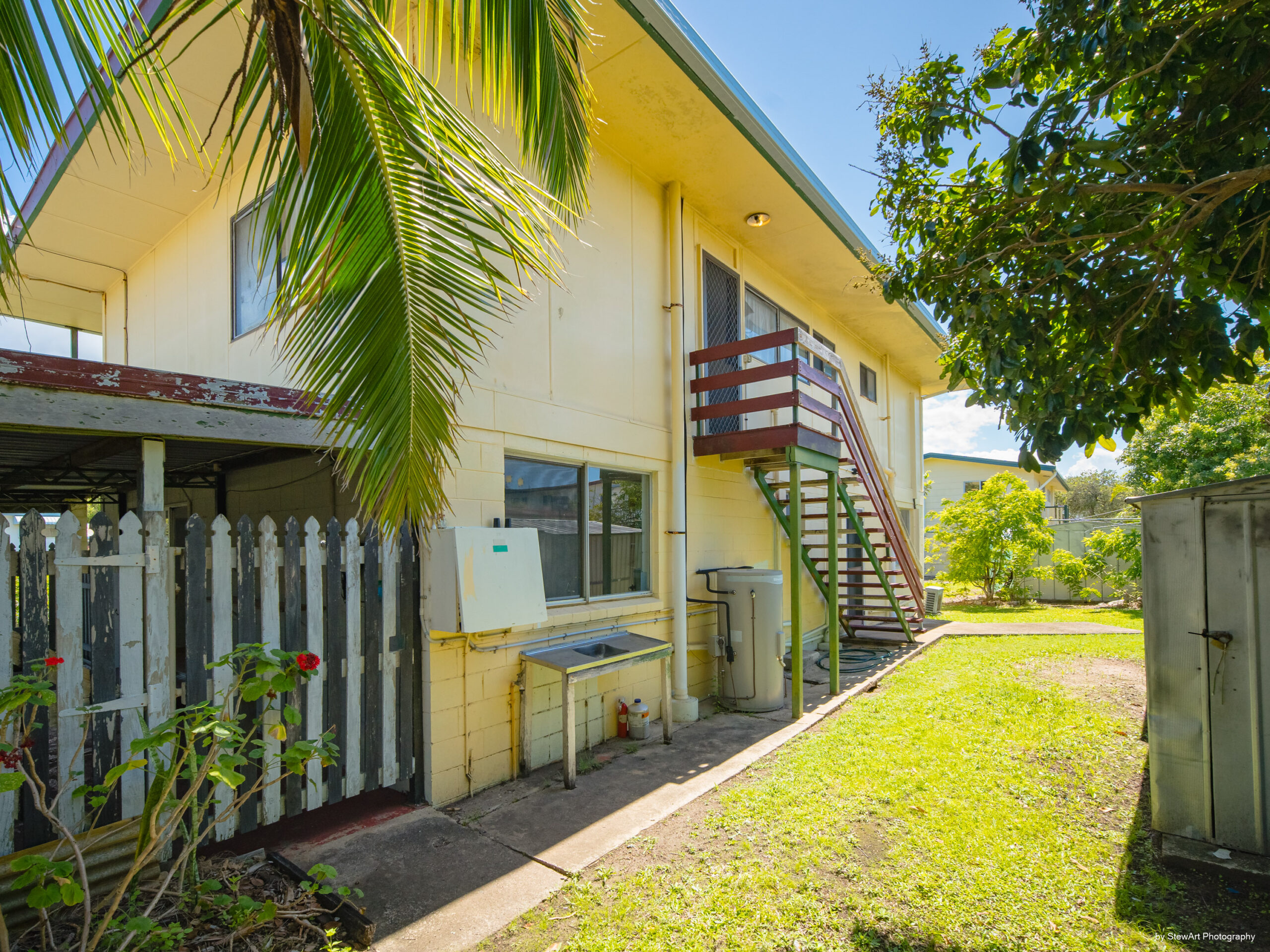 14 Paradise Street, POINT VERNON, QLD 4655 AUS