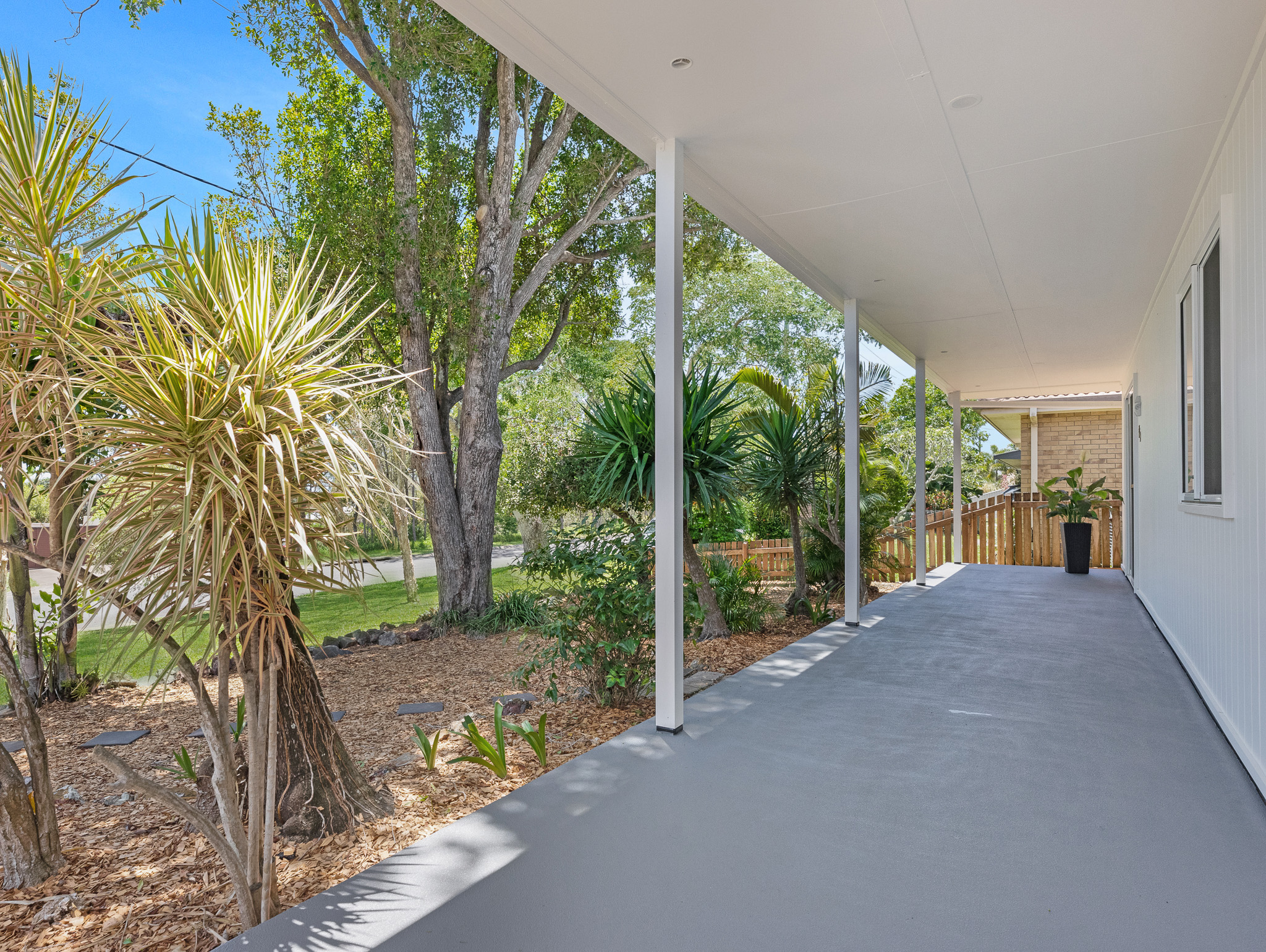 19 Barnstaple Street, TORQUAY, QLD 4655 AUS