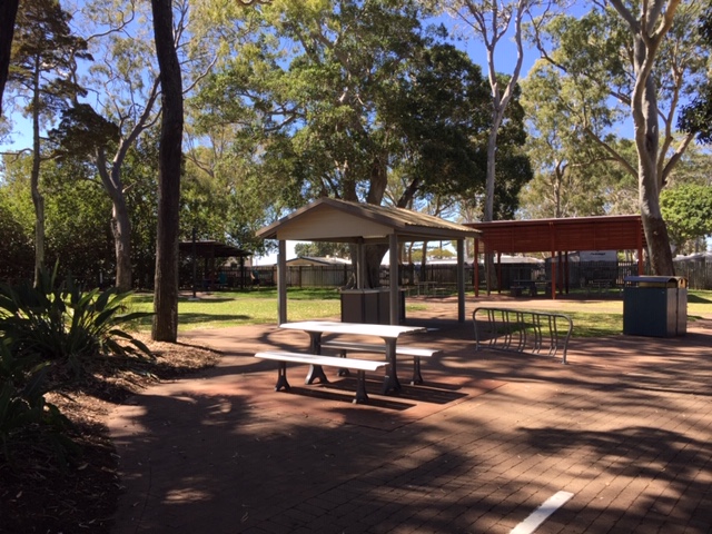 19 Barnstaple Street, TORQUAY, QLD 4655 AUS